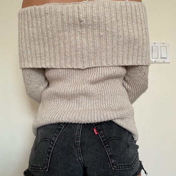 American eagle sweater - Picture 3 of 3